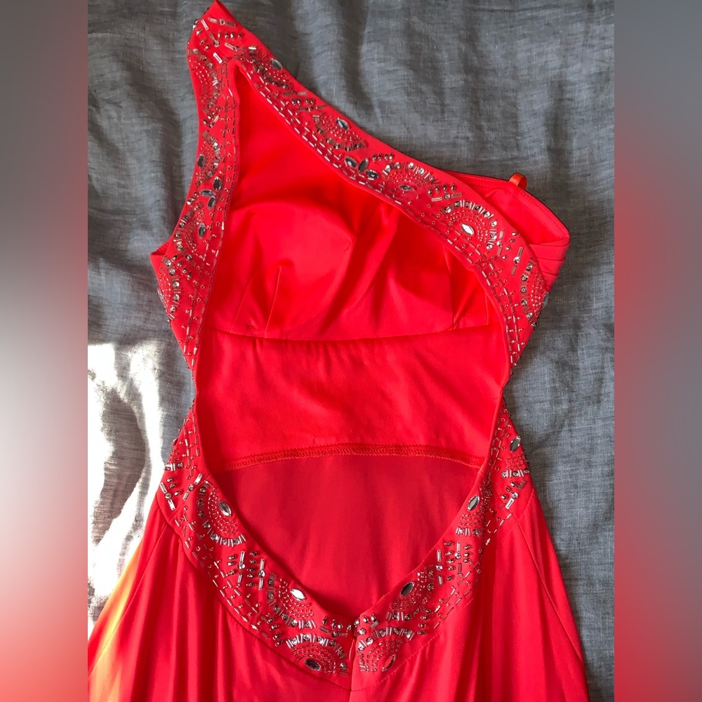 ONE SHOULDER PROM DRESS - Picture 5 of 9
